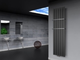 Badheizkörper Design Peking 3, HxB: 180 x 47 cm, 1118 Watt dunkelgrau (metallic) + 2 Handtuchhalter (15x15mm) (Marke: Szagato) Made in Germany / Top-verarbeiteter Bad und Wohnraum-Heizkörper (Mittelanschluss) -